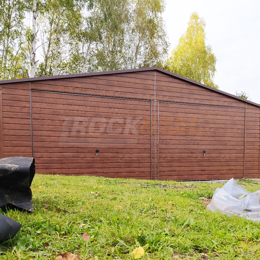 Duży garaż blaszany 6,5x6m + bramy uchylne orzech - obrazek 2
