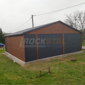 Garaż blaszany drewnopodobny 7,5 x 6 m + bramy uchylne w kolorze antracyt RAL 7016 MAT