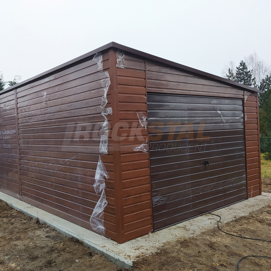 Garaż blaszany drewnopodobny 4x6 m + brama uchylna - obrazek 3